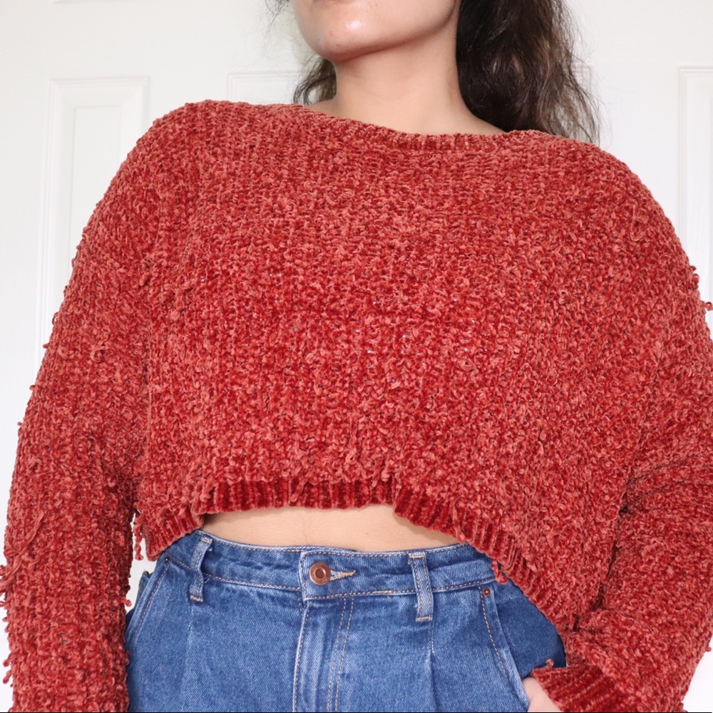 Cropped Long Sleeve Sweater